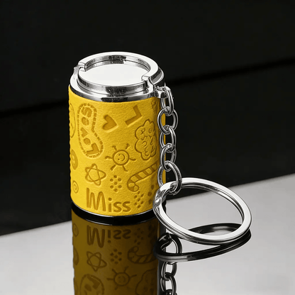 🔥Mini Coin Storage Keychain – Compact, Durable, and Practical for Everyday Carry💫