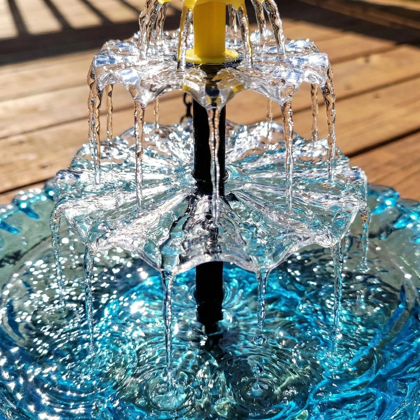 🔥🔥 Solar Cascade Hanging Bird Bath Fountain | 🚨 Selling Fast!