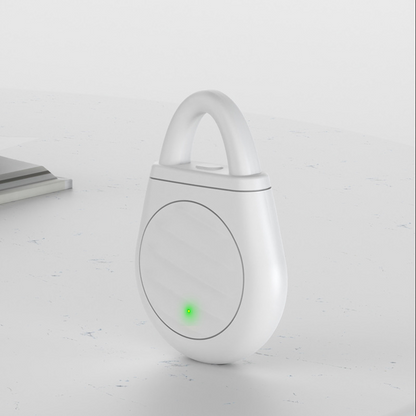🏆  🐦🎁No more trouble from birds, beasts and locusts-Portable Ultrasonic Bird Repellent Keychain
